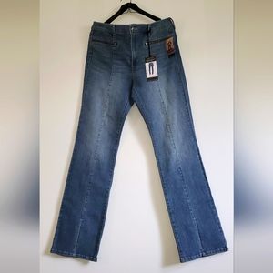 NWT High rise skinny kick boot jeans size 12